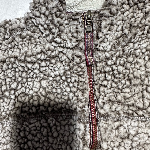 Grizzly Sherpa Brand Men’s Quarter-Zip Fleece Pullover Small Gray Oatmeal Color - Picture 6 of 10